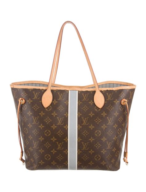 louis vuitton large monogram.